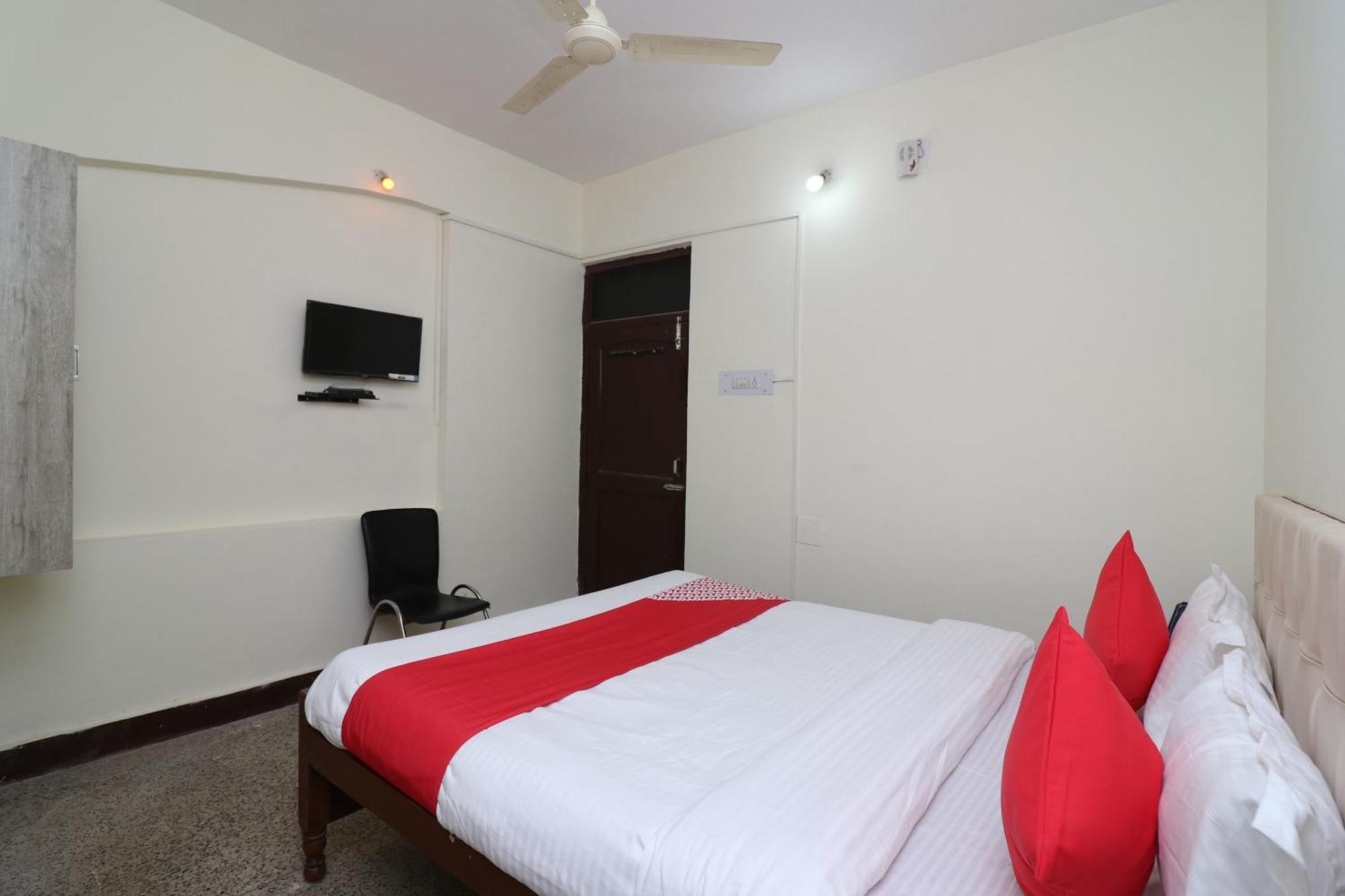 Hotel Shreya Bhubaneswar Esterno foto