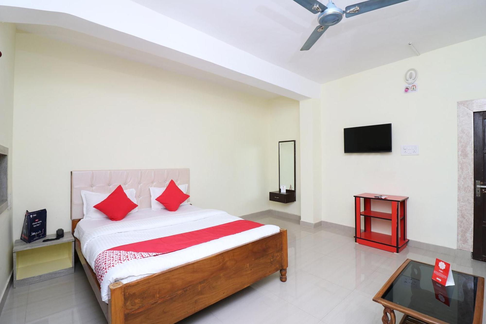 Hotel Shreya Bhubaneswar Esterno foto