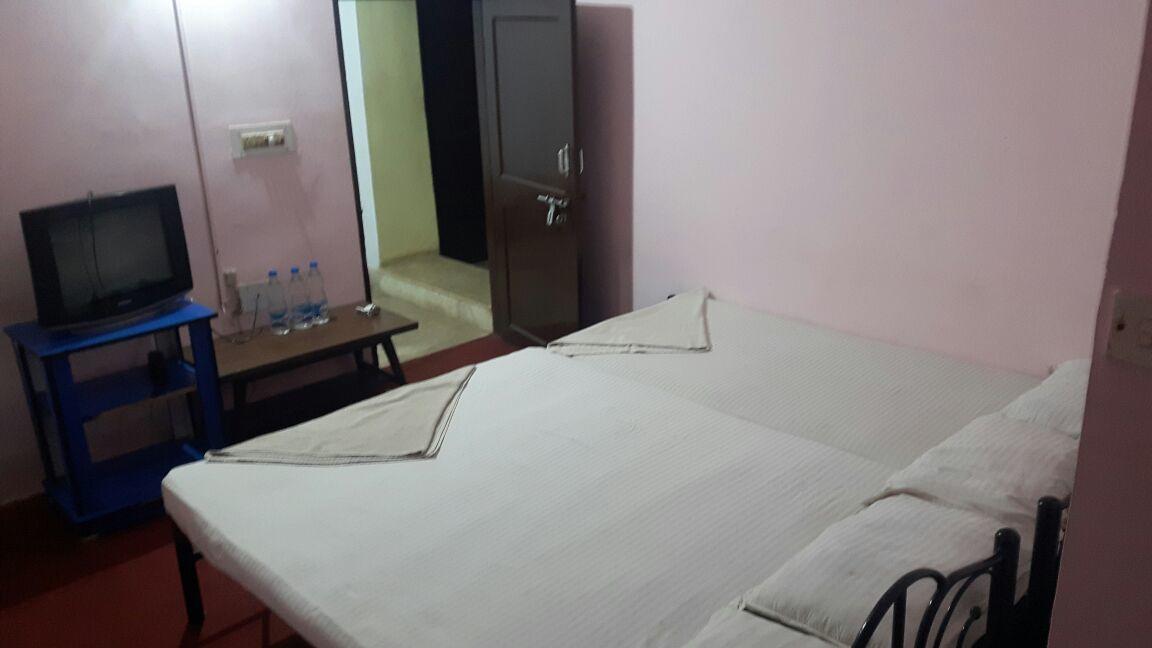Hotel Shreya Bhubaneswar Esterno foto